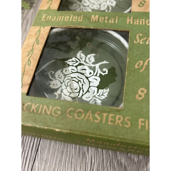 Vintage Metal Tole Ware Coasters In Original Box Green White Floral Set of 8 - Picture 5 of 13